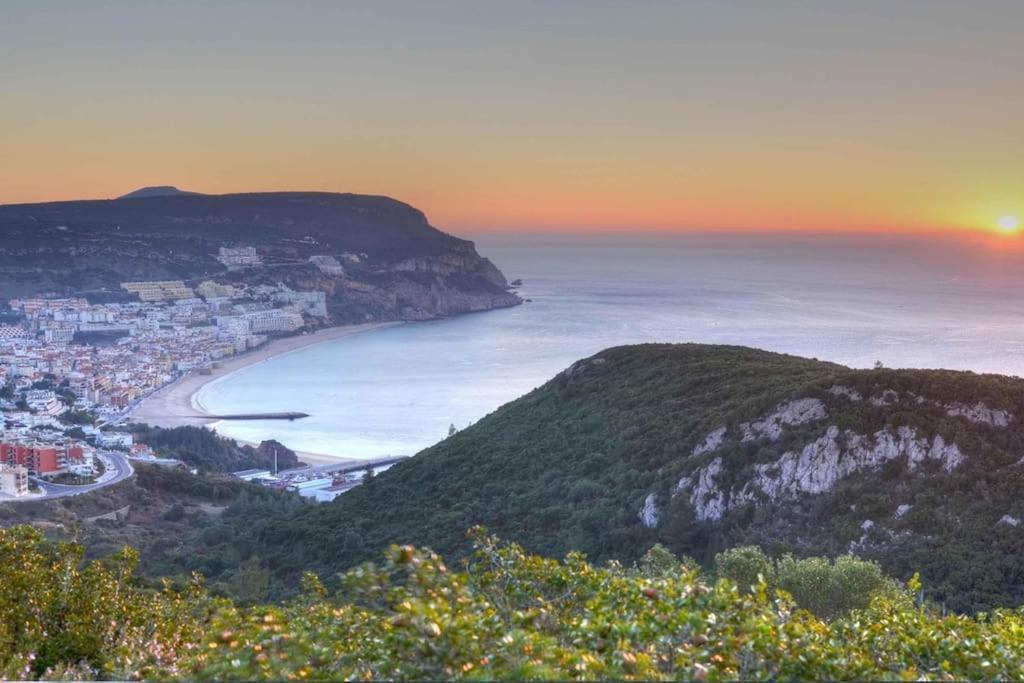 Vila Casa Com Jardim Perto Da Praia Sesimbra Exteriér fotografie